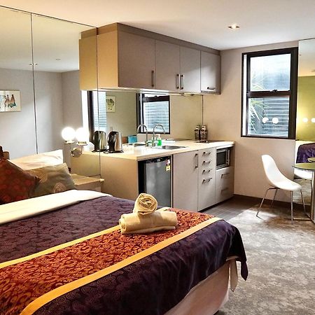 คอมฟี คิว อพาร์ตเมนต์ Aparthotel เมลเบิร์น ภายนอก รูปภาพ