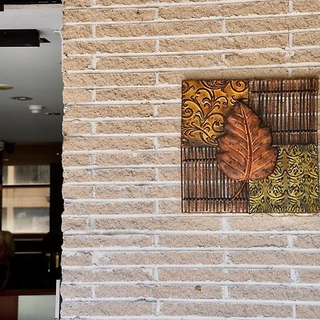 คอมฟี คิว อพาร์ตเมนต์ Aparthotel เมลเบิร์น ภายนอก รูปภาพ