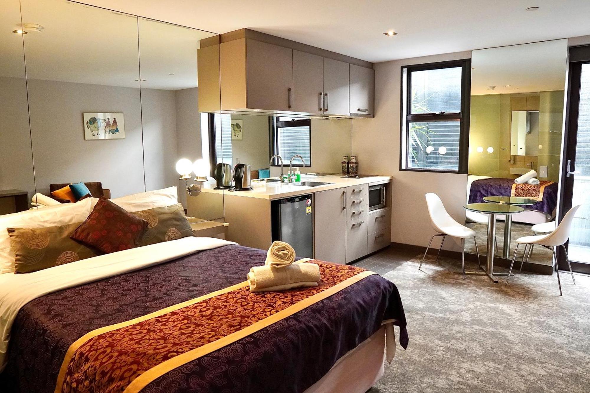 คอมฟี คิว อพาร์ตเมนต์ Aparthotel เมลเบิร์น ภายนอก รูปภาพ