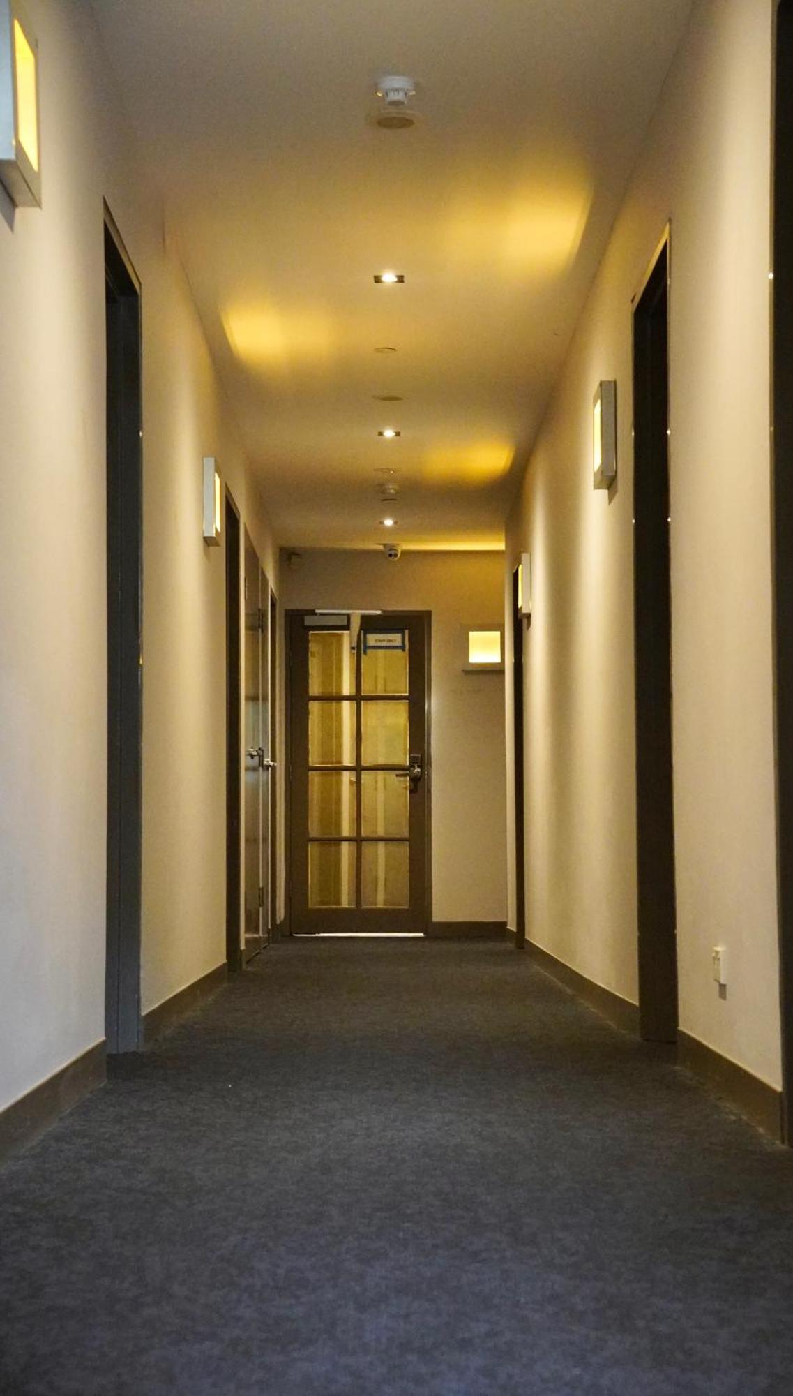 คอมฟี คิว อพาร์ตเมนต์ Aparthotel เมลเบิร์น ภายนอก รูปภาพ