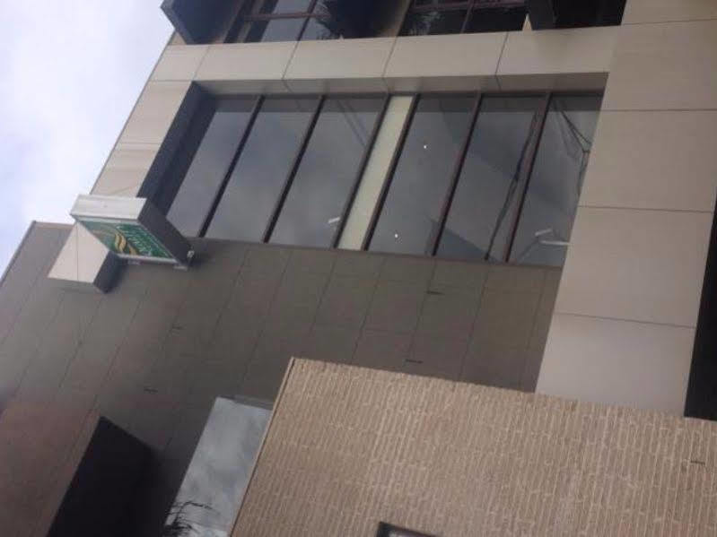 คอมฟี คิว อพาร์ตเมนต์ Aparthotel เมลเบิร์น ภายนอก รูปภาพ